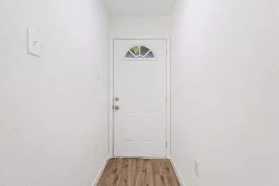 936 Duty Avenue, Waco, TX 76706 - Photo 5