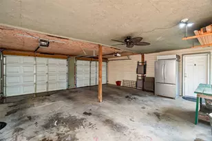 611 Forrest Ave, Cleburne, TX 76033 - Photo 35