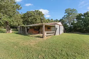 1944 County Rd 401, Alvarado, TX 76009 - Photo 7