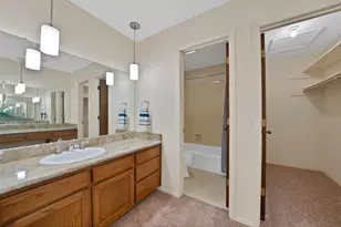 2415 Sanguinet St, Fort Worth, TX 76107 - Photo 17