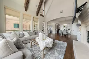 640 Creekway Dr, Irving, TX 75039 - Photo 9