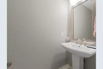 640 Creekway Drive, Irving, TX 75039 - Photo 27