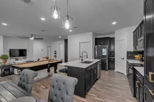 834 Short St, Grand Prairie, TX 75051 - Photo 13