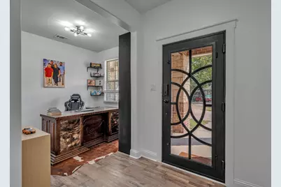 834 Short Street, Grand Prairie, TX 75051 - Photo 5