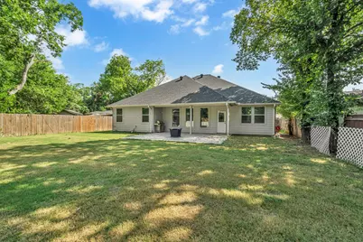 834 Short Street, Grand Prairie, TX 75051 - Photo 29