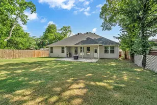 834 Short St, Grand Prairie, TX 75051 - Photo 29