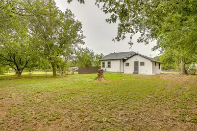 1212 Hulme Street, Bowie, TX 76230 - Photo 29