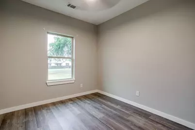 1212 Hulme Street, Bowie, TX 76230 - Photo 25