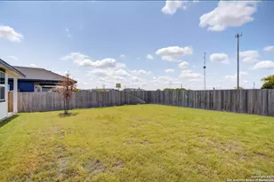 309 Jills Path, Seguin, TX 78155 - Photo 25