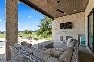 111 Sun Valley, Mabank, TX 75147 - Photo 29