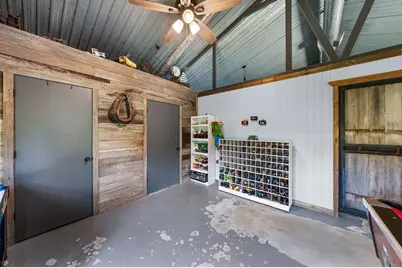 50 County Road 13200, Blossom, TX 75416 - Photo 25