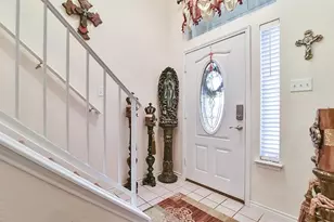 525 Berryhill Dr, Mansfield, TX 76063 - Photo 3