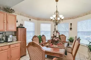 525 Berryhill Dr, Mansfield, TX 76063 - Photo 13