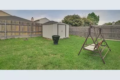 525 Berryhill Drive, Mansfield, TX 76063 - Photo 29