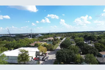 3733 Kolloch Drive, Dallas, TX 75216 - Photo 9