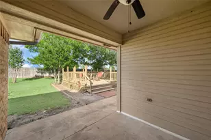 420 Alamo Dr, McGregor, TX 76657 - Photo 19