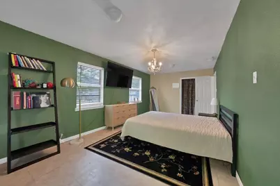 320 Old Mill Lane, Dallas, TX 75217 - Photo 17