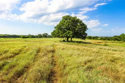 2215 Denver Road, Sunset, TX 76270 - Photo 15
