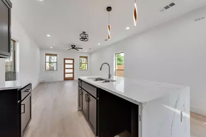 2350 Scott Street, Dallas, TX 75215 - Photo 7