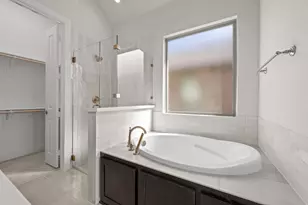 470 Red Maple Rd, Waxahachie, TX 75165 - Photo 29