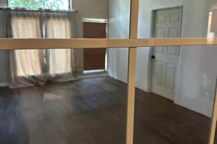 604 Oak Meadow Dr, Grand Prairie, TX 75052 - Photo 17