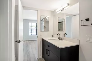 618 W Collins St, Denton, TX 76201 - Photo 19