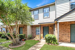 618 W Collins St, Denton, TX 76201 - Photo 23