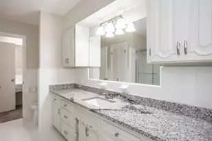 402 Melody Ln, Gainesville, TX 76240 - Photo 21