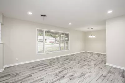 402 Melody Lane, Gainesville, TX 76240 - Photo 5