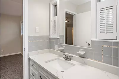 402 Melody Lane, Gainesville, TX 76240 - Photo 27