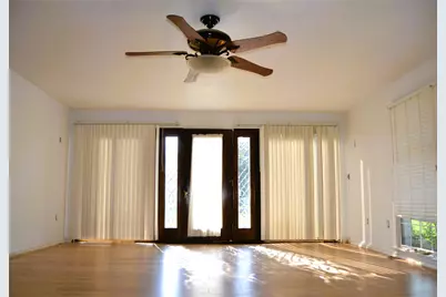 609 E Main Street, Hamilton, TX 76531 - Photo 3