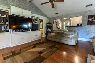 1029 Springfield St, Mansfield, TX 76063 - Photo 5