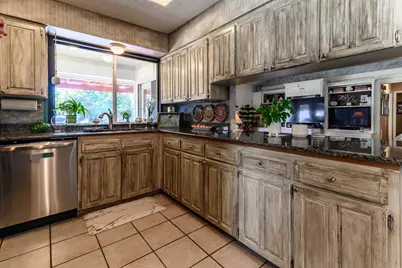 1029 Springfield Street, Mansfield, TX 76063 - Photo 7