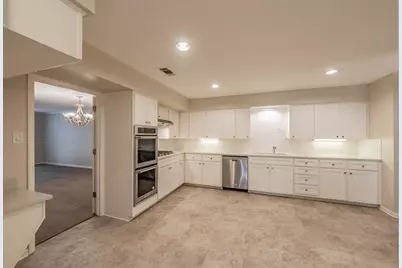 5116 Lovell Avenue, Fort Worth, TX 76107 - Photo 7