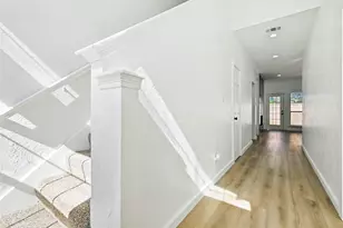 1800 Hyde Park Ct, Flower Mound, TX 75028 - Photo 23