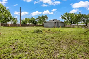 506 W 2nd St, Cisco, TX 76437 - Photo 29