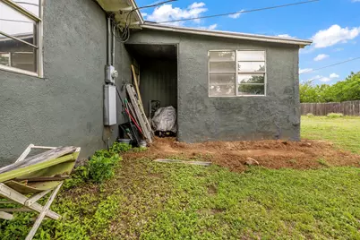 506 W 2nd Street, Cisco, TX 76437 - Photo 11