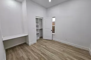 808 W 10th St, Dallas, TX 75208 - Photo 15