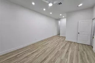 808 W 10th St, Dallas, TX 75208 - Photo 7