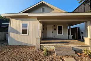 808 W 10th St, Dallas, TX 75208 - Photo 1