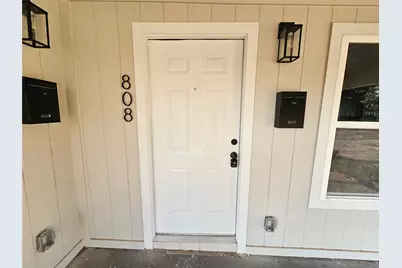 808 W 10th Street, Dallas, TX 75208 - Photo 3