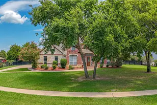 2723 Prairie Acres Cove, Cedar Hill, TX 75104 - Photo 3