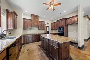 2723 Prairie Acres Cove, Cedar Hill, TX 75104 - Photo 9