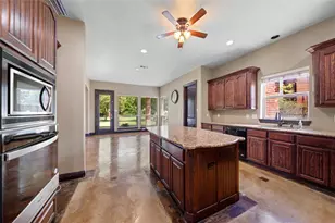 2723 Prairie Acres Cove, Cedar Hill, TX 75104 - Photo 11