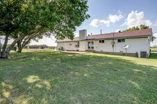 2101 Alsdorf Rd, Ennis, TX 75119 - Photo 29