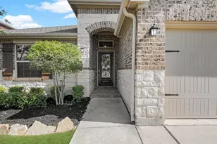 216 Oxford Dr, Fate, TX 75189 - Photo 3