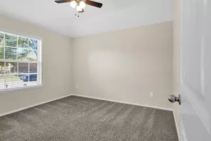 216 Oxford Dr, Fate, TX 75189 - Photo 5