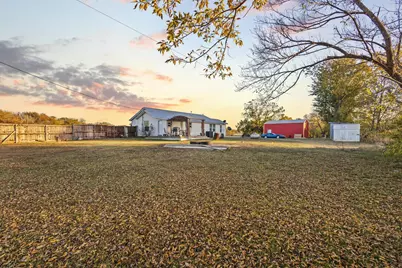 469 Dugan Chapel, Bells, TX 75414 - Photo 3