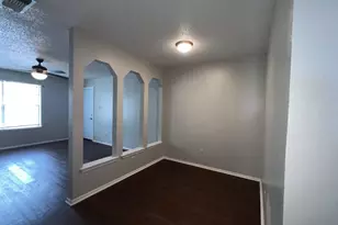 219 Fry St, Denton, TX 76201 - Photo 5