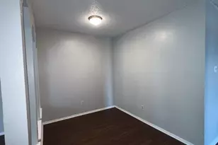 219 Fry St, Denton, TX 76201 - Photo 9